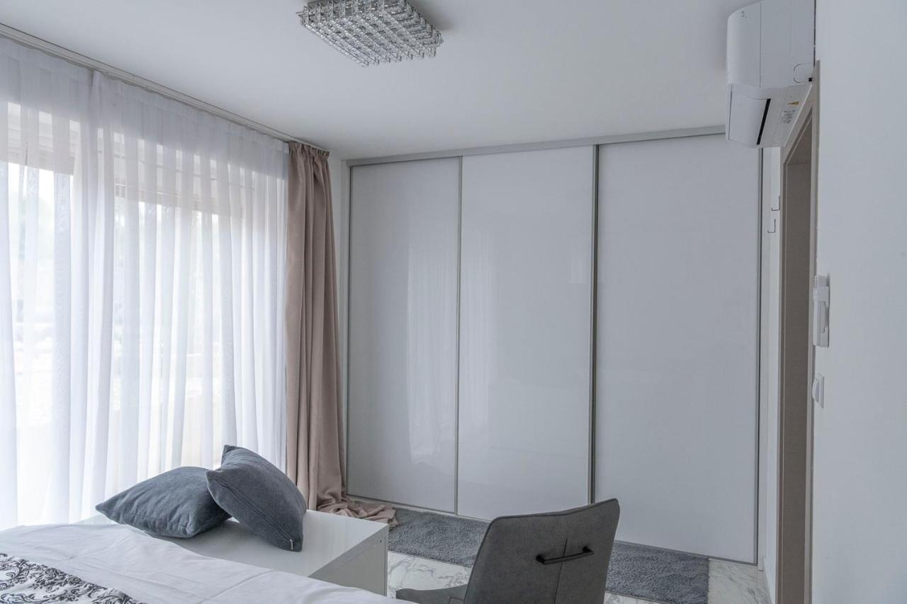 Apartments Petra Krk Đảo Krk Ngoại thất bức ảnh
