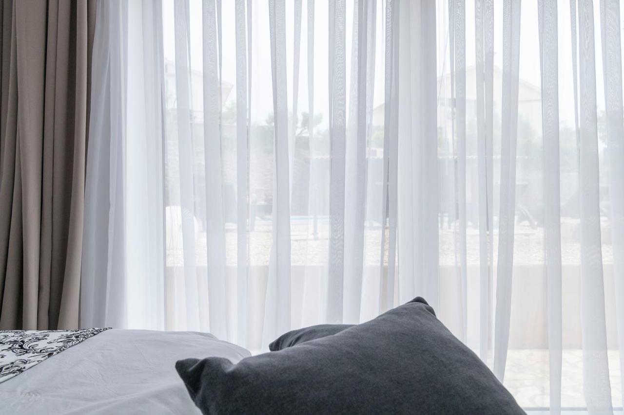 Apartments Petra Krk Đảo Krk Ngoại thất bức ảnh