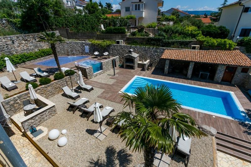 Apartments Petra Krk Đảo Krk Ngoại thất bức ảnh